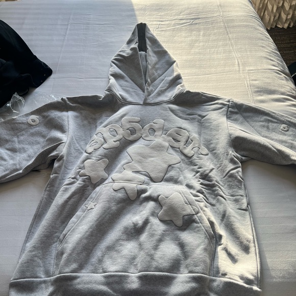 Gray Beluga Sp5der Hoodie